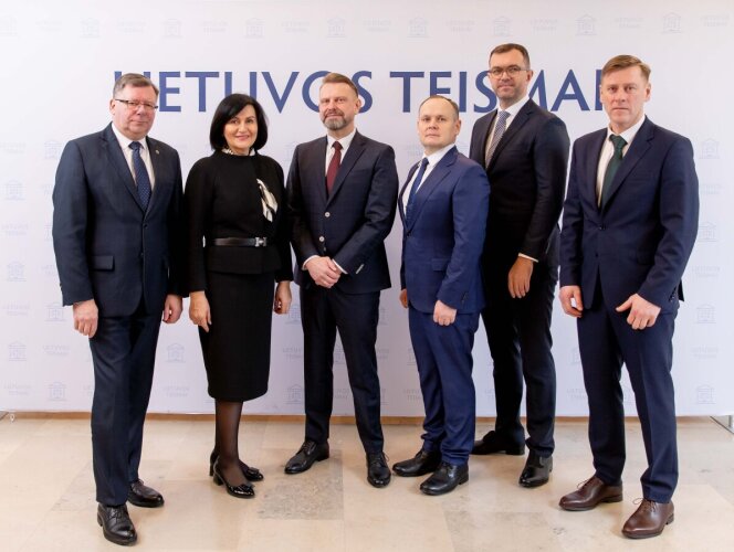 Seime paminėtas Lietuvos apeliacinio teismo ir apygardų teismų įsteigimo 30-metis